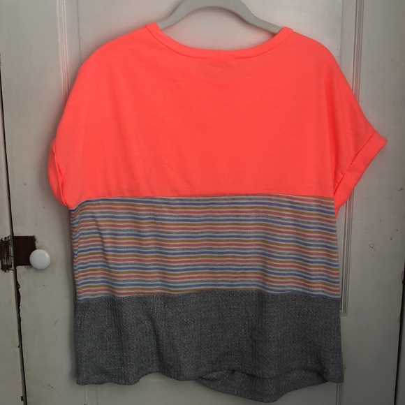 Summer top - Picture 2 of 5